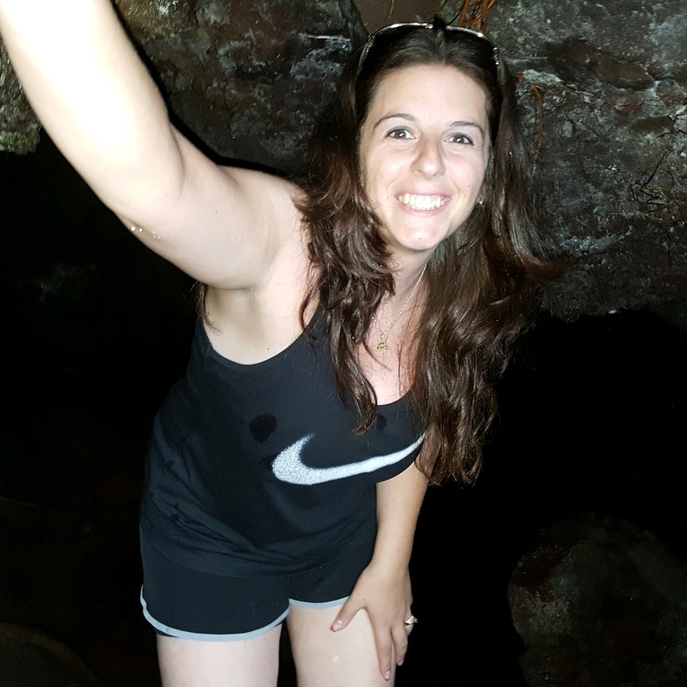 Meet your Posher, Andria